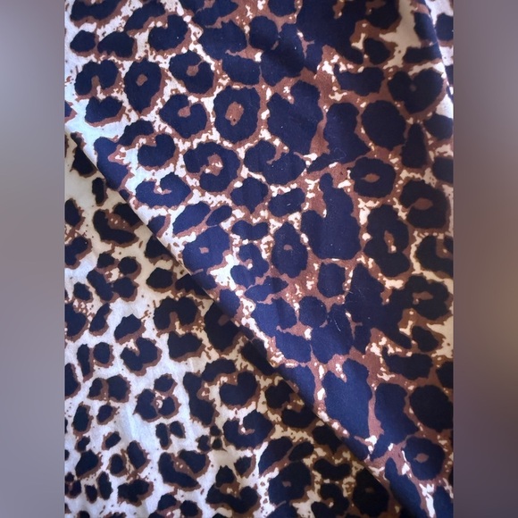 Plus Size Women’s sleeveless Leopard Print Jumpsuit size 3X pre-owned wide leg - Picture 5 of 16